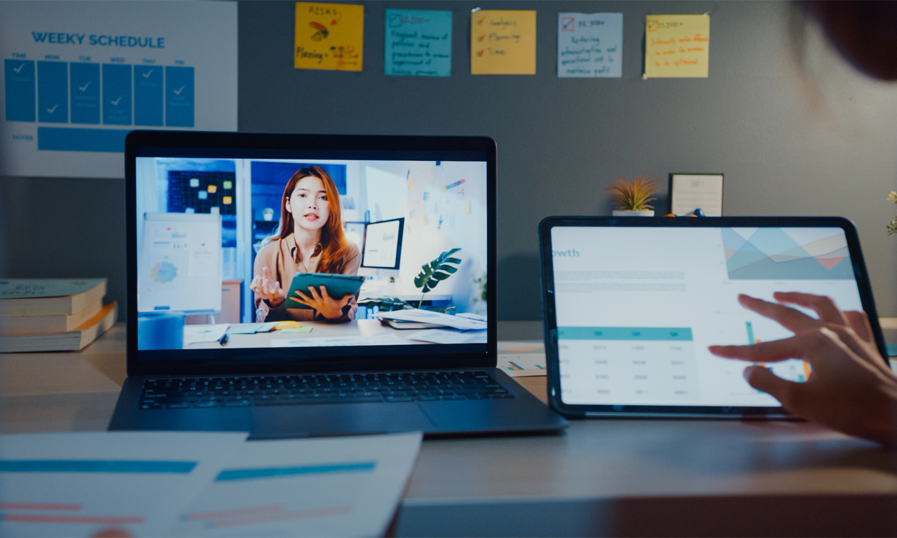 Instructional technology services improving digital learning in modern classroom environment